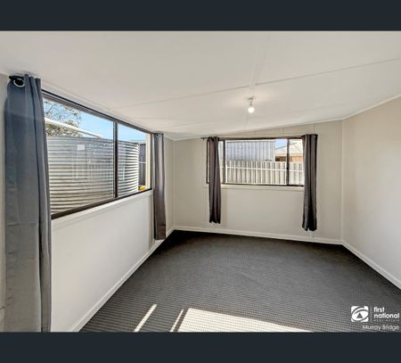 43 Edmund Terrace, Murray Bridge, SA 5253 - Photo 4