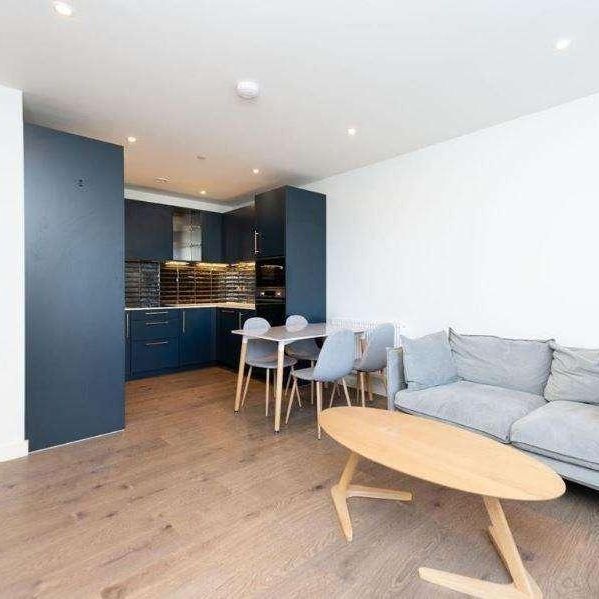 Mary Neuner Road, London, N8 - Photo 1