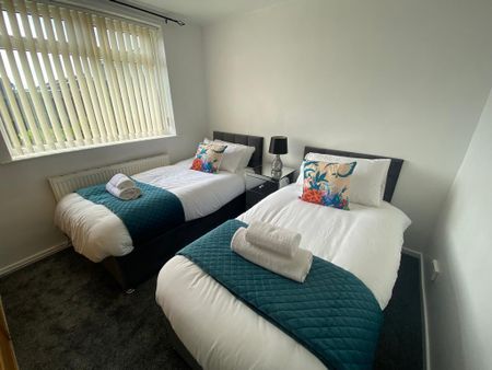 2 bedroom apartment to rent - Photo 2