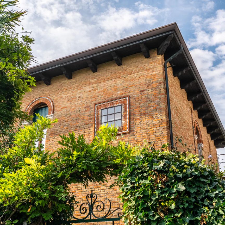 Elegante e confortevole appartamento in Villa Liberty - Photo 1