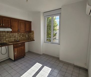 Location Appartement 2 pièces 48m² NARBONNE 11100 - Photo 4