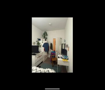 Room in a Shared Flat, Tron Square, EH1 - Photo 3