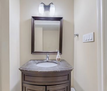 For Lease - 104 Pentland Crescent, Vaughan, Ontario - Photo 5