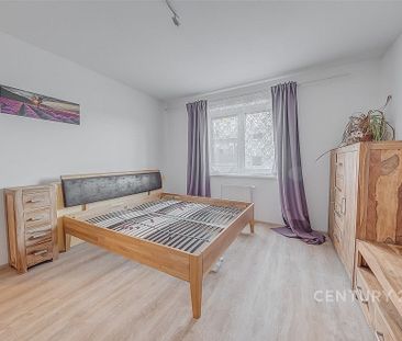 Pronájem bytu 2+1 55 m² - Photo 2