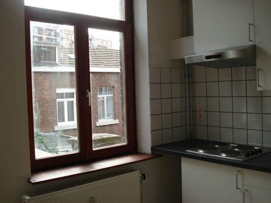 Appartement te huur - Photo 1