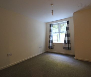 Branksome Wood Road, Bournemouth, - Photo 2