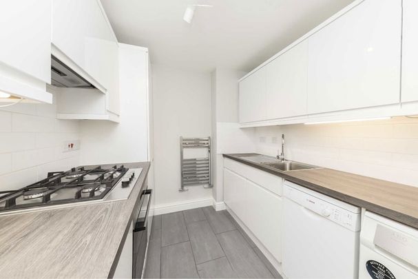 Bourne Place, W4 2EE, London - Photo 1