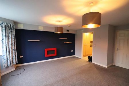 2 bedroom flat to rent - Photo 3