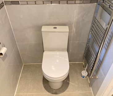 Room in a Shared House, Very Near Western Gardens Area, W5 - Photo 5