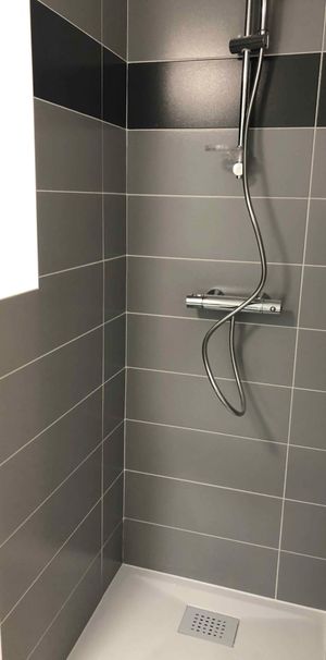 1 pièce - Meublé - 28,37 m² - 2ème étage - Colocation non autorisée - Photo 1