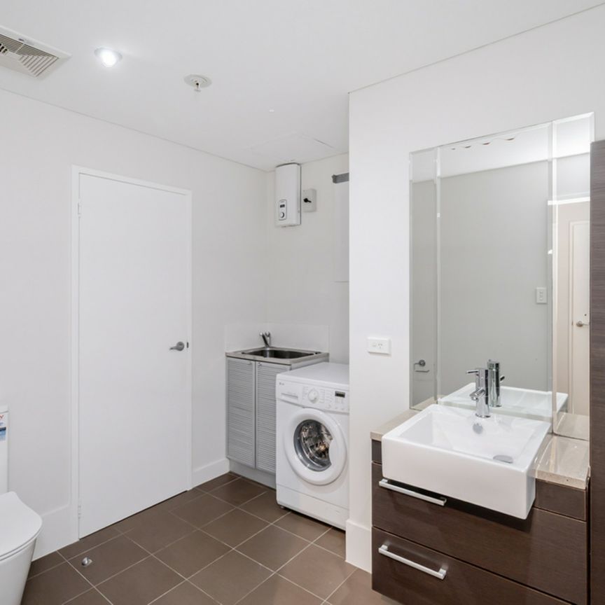 34/229 Adelaide Terrace, Perth - Photo 1