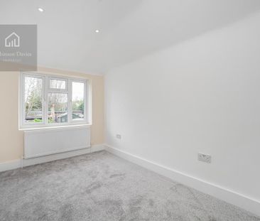 5 bedroom semi-detached house to rent - Photo 3