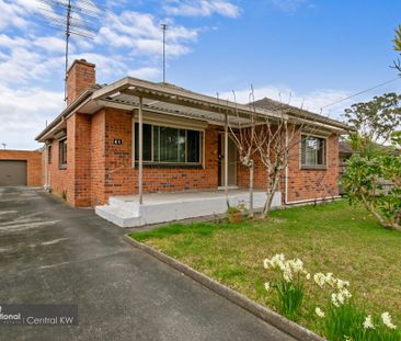 41 Collins St, Morwell - Photo 1