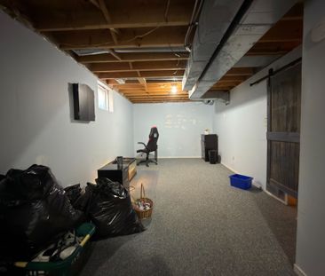 For Lease - 207 Tunbridge Road, Barrie, Ontario - Photo 3