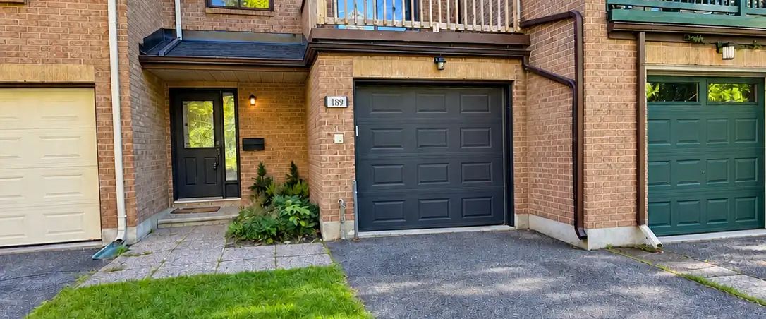 189 Dunbarton Court — 3 Bedroom - 2.5 Bathroom - Photo 1