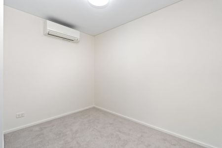 Executive City Living! - Photo 5