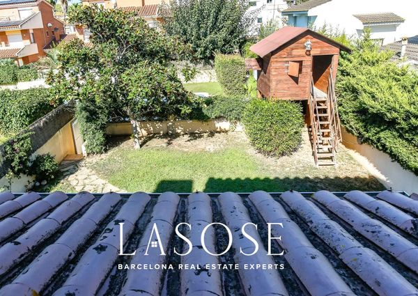 224m² House to rent in Vallpineda-Rocamar, Sant Pere de Ribes