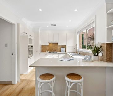 Townhouse living with alfresco appeal - Garden maintenance included - Photo 6