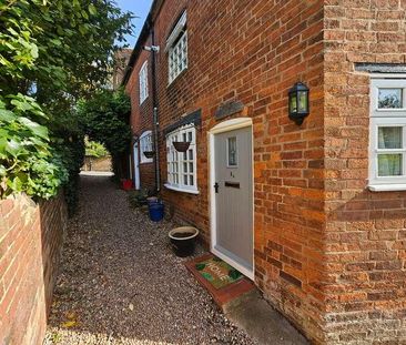 Castle Hill, Kenilworth, CV8 - Photo 2