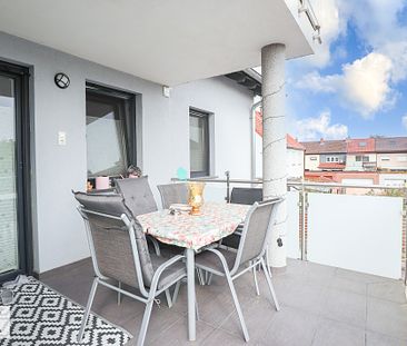 Exklusive 4-Zimmer-Wohnung mit Balkon und Stellplatz - Foto 3