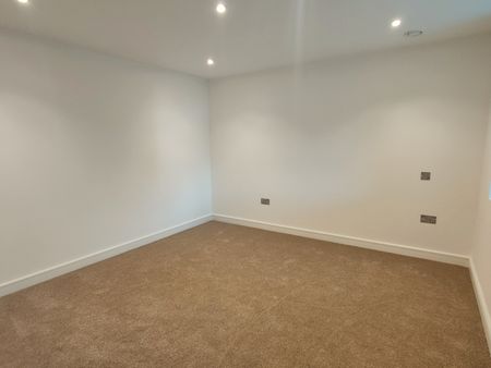 Tayfen Road, Bury St. Edmunds - Photo 4