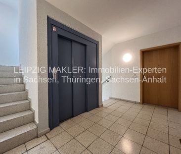 2-Raumwohnung mit schöner Aussicht in den Leipziger Auwald - Terrasse und Balkon / Einbauküche / große Dusche / Fahrstuhl / Tiefgarage / WG geeignet - Photo 1