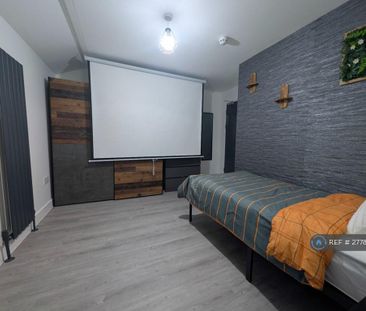 1 bedroom in a house share to rent - Photo 5