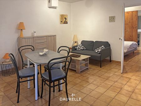 Location Appartement 1 pièce 24m² CHATEAURENARD 13160 - Photo 4