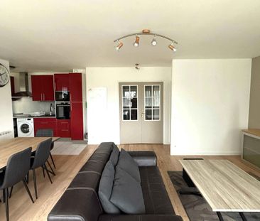 3 pièces - Meublé - 75 m² - 3ème étage - Colocation non autorisée - Photo 5