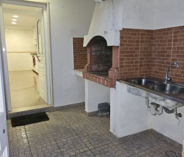 Simpática Moradia T3 com Terraço e Churrasqueira, para Arrendamento... - Photo 4