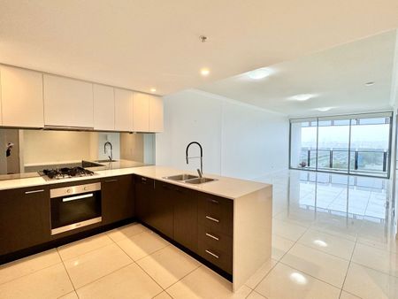 1706/25 East Quay Drive, Biggera Waters, QLD 4216 - Photo 4