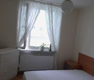 Valla torg, Årsta - Photo 3