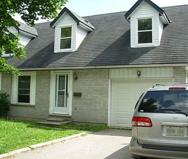 741 Scottsdale Dr, Guelph - Photo 1