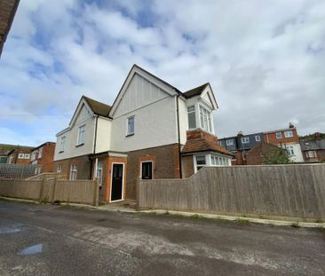 1 bedroom end of terrace house to rent - Photo 1