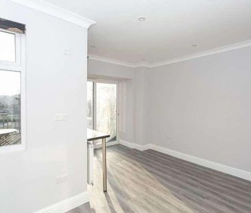 Bushey High Street, Wd, Bushey, WD23 - Photo 3