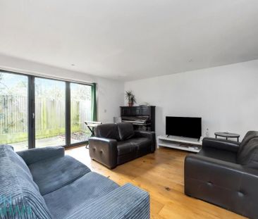 3 bedroom end of terrace house to rent - Photo 6