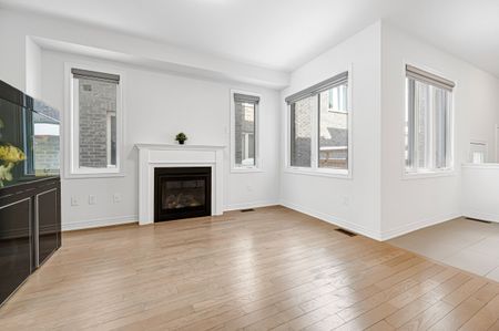 For Lease - 51 Albert Lewis Street, Markham, Ontario - Photo 4