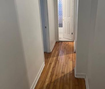 LACHINE, 5 1/2, semi-sous sol, tres luminieux - Photo 1