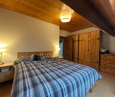 Appartement de 4 pièces dans les combles - Photo 4