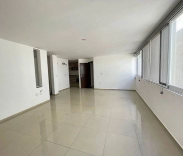 Departamento en renta en Valdepeñas (Torre Reserva Esmeralda). - Photo 1
