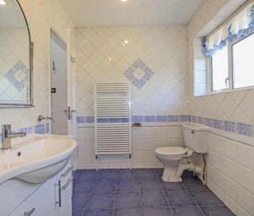 3 bedroom detached house to rent - Photo 3