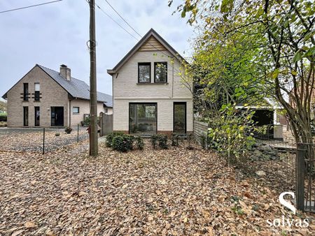 Top gerenoveerde woning met 3 slaapkamers, ruime tuin in prachtige natuur te Aalter EN uiterst energiezuinig. - Photo 4