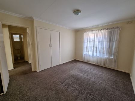 2 Bedroom Unit in Ideal Location - Photo 4