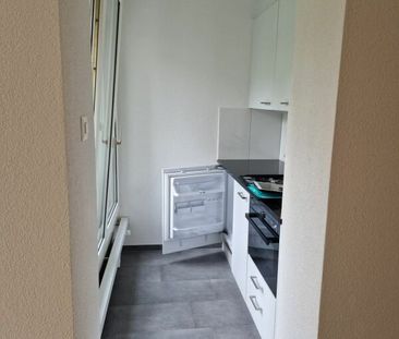 Freshly renovated one-room apartment with view - Photo 4