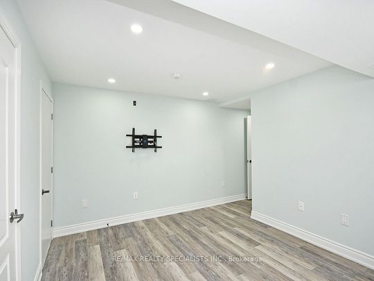 For Lease - 42 Midcrest Circle, Brampton, Ontario - Photo 1