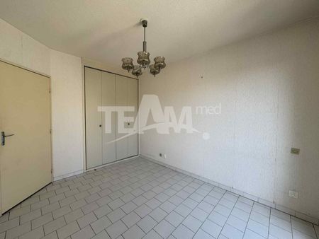 Location Appartement 3 pièces 72m² SETE 34200 - Photo 4
