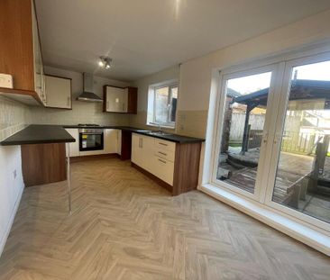 3 bedroom terraced house to rent - Photo 6
