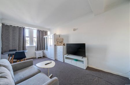 Station Road, London, SE25 5AJ - Photo 3