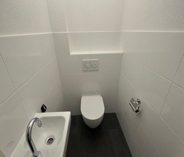 Burg. Rijnderslaan 124, 1185MC Amstelveen - Photo 1