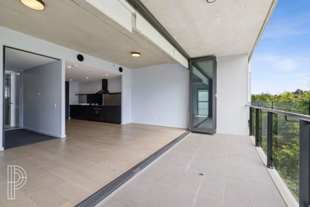 Waterfront Living in the Heart of Kingston Foreshore - Photo 3